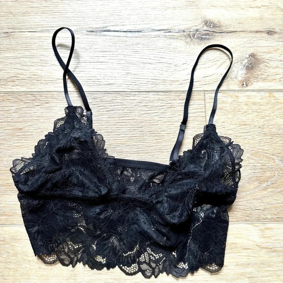 Intimately Free People Black Lace Adjustable Bralette Size XS NWOT - Picture 2 of 7